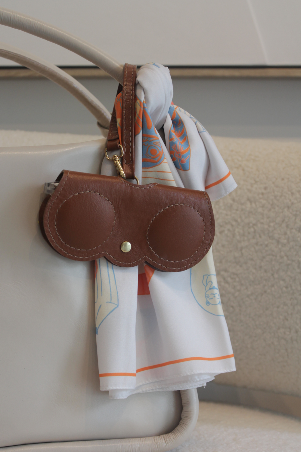 Porta óculos Caramelo