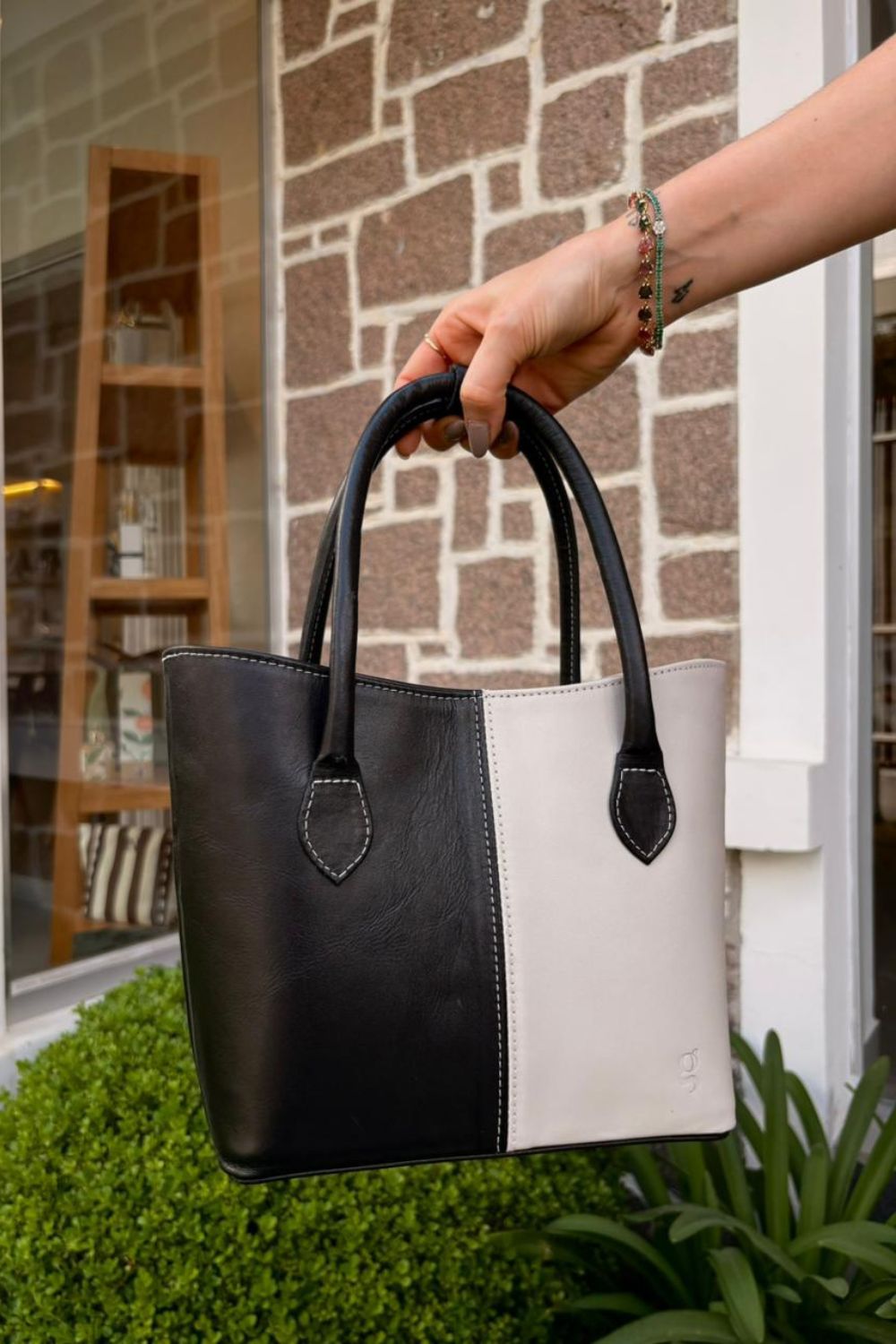 Tote Bag Preta e Branca