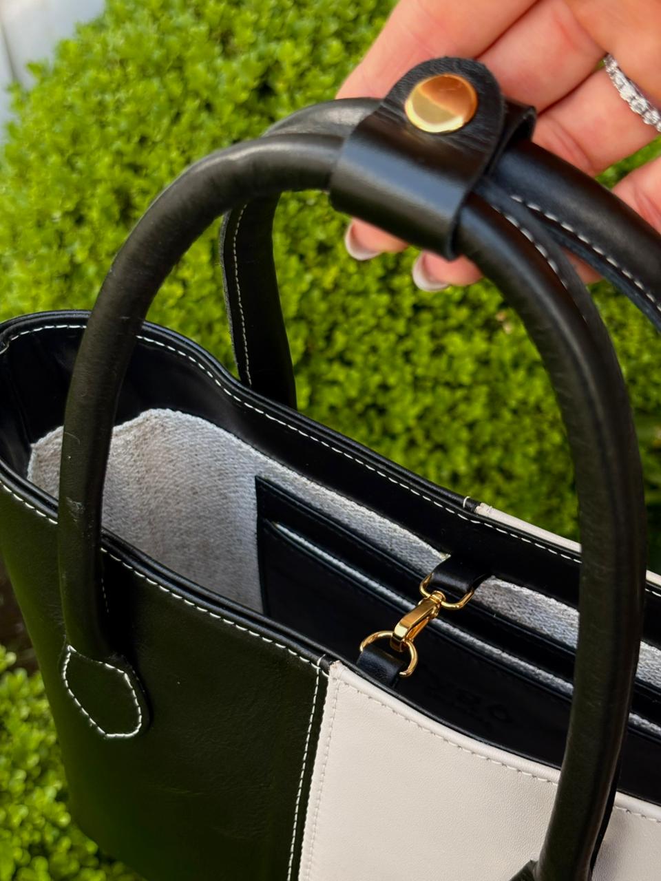 Tote Bag Preta e Branca
